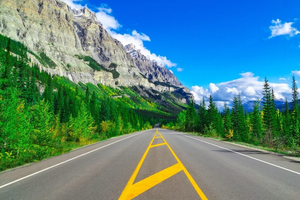 Road Trip Planning Tips for Spontaneous Adventures